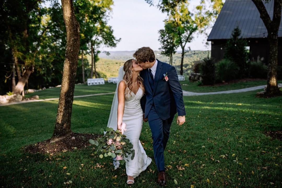 Carter & Evelyn — Greystone Valley photo 27