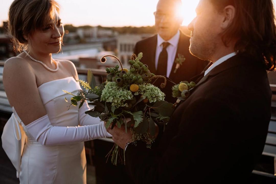 Derek & Sarah — Vantage Rooftop · Downtown photo 25