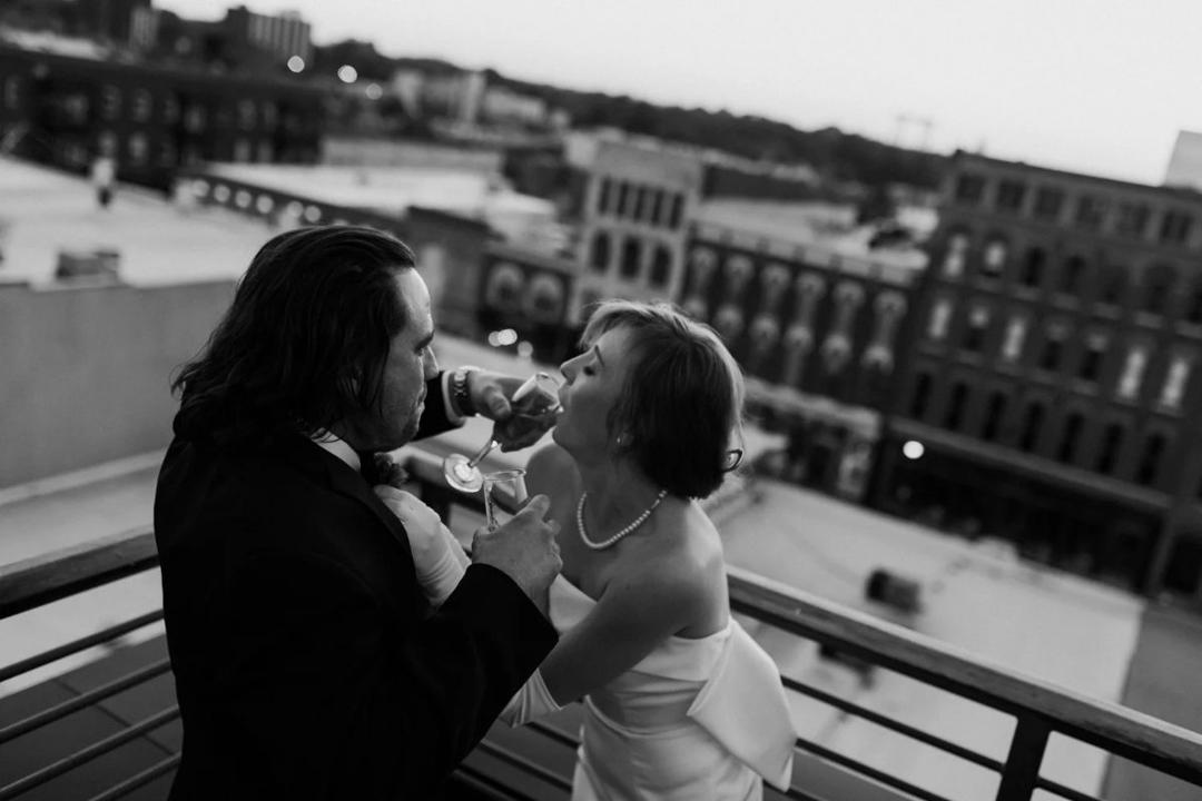Derek & Sarah — Vantage Rooftop · Downtown photo 35
