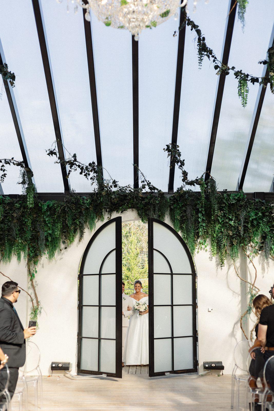 Katie & Mark — Greenhouse Two Rivers · Highlandville, MO photo 37