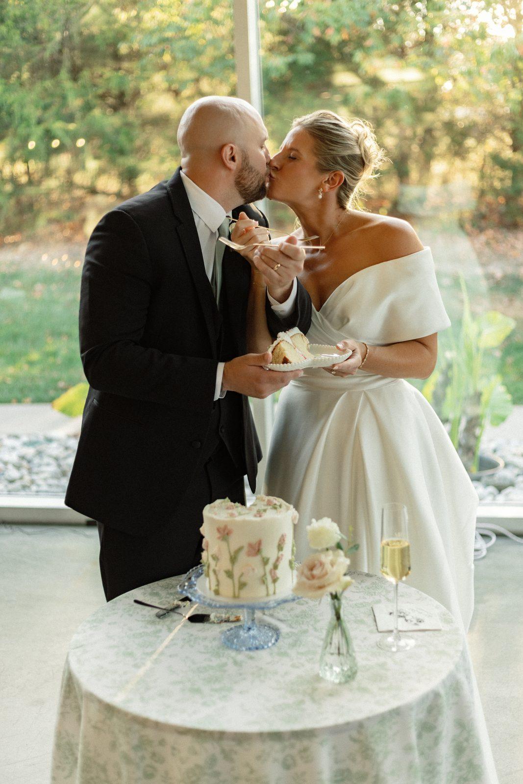 Katie & Mark — Greenhouse Two Rivers · Highlandville, MO photo 78