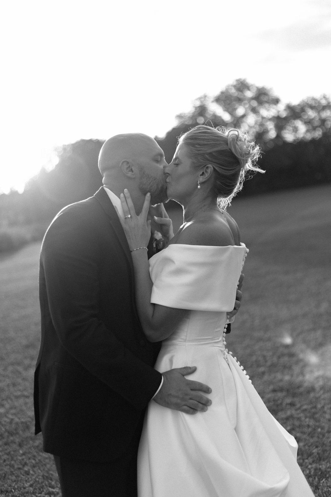 Katie & Mark — Greenhouse Two Rivers · Highlandville, MO photo 89