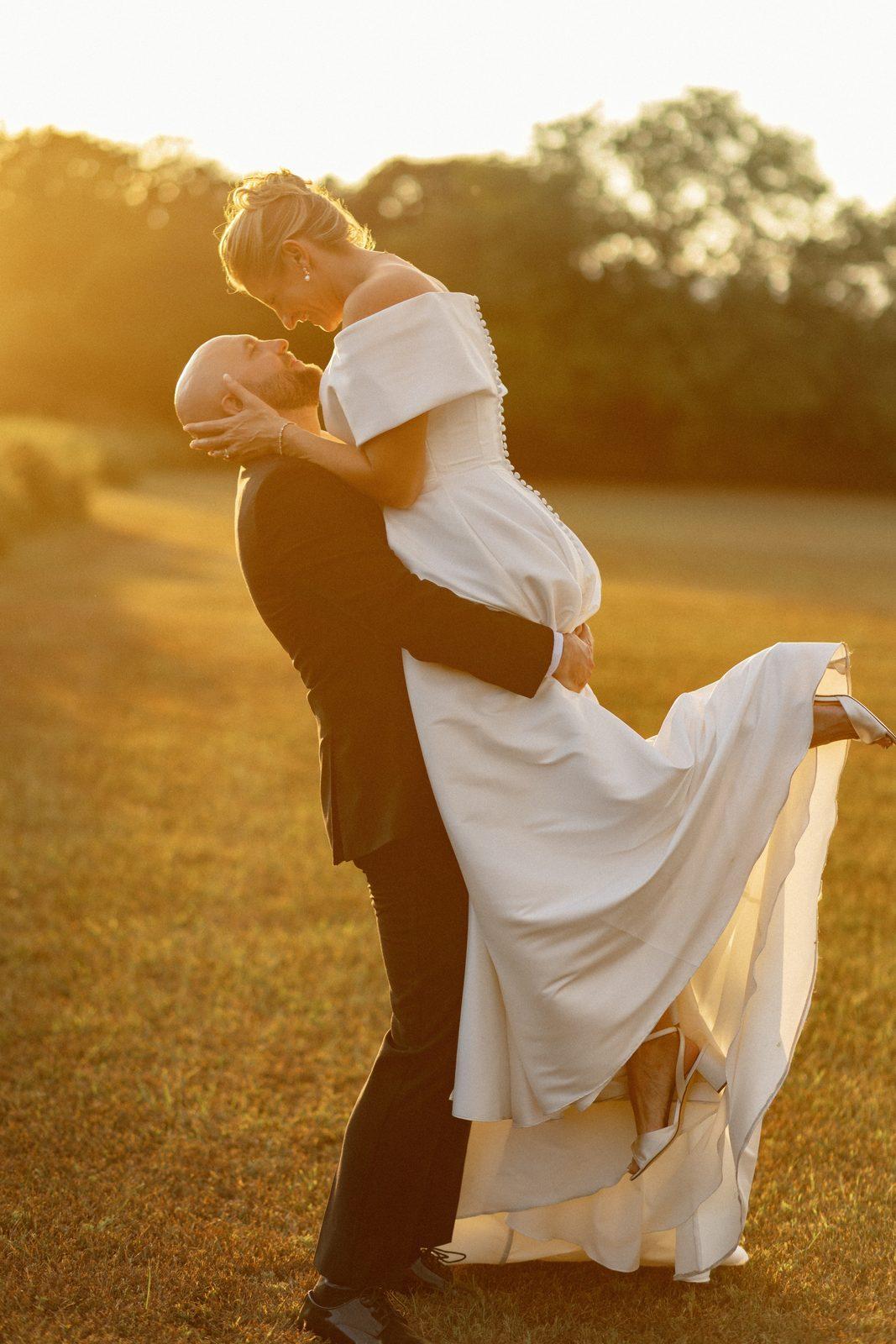 Katie & Mark — Greenhouse Two Rivers · Highlandville, MO photo 95