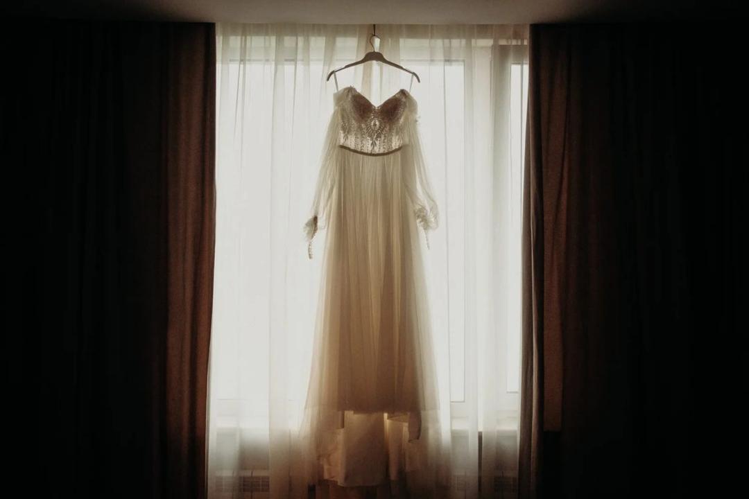 Michael & Anastasia — A misty morning wedding photo 2