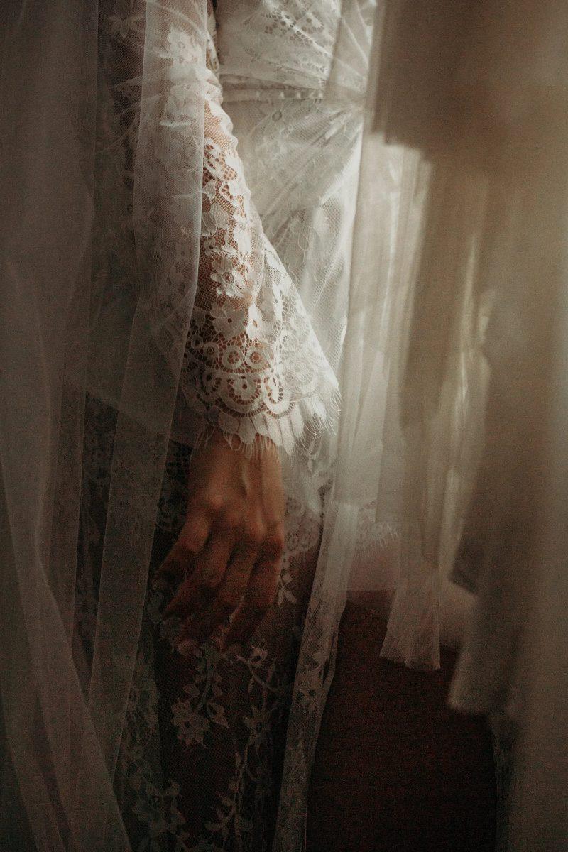 Michael & Anastasia — A misty morning wedding photo 5