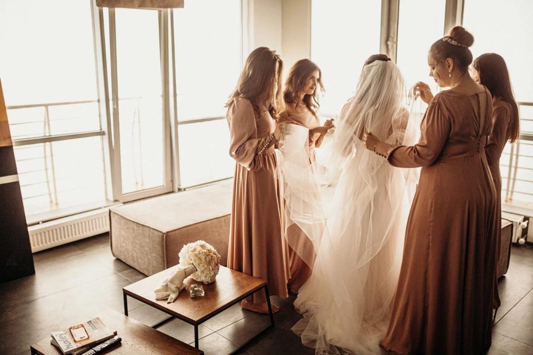Michael & Anastasia — A misty morning wedding photo 9