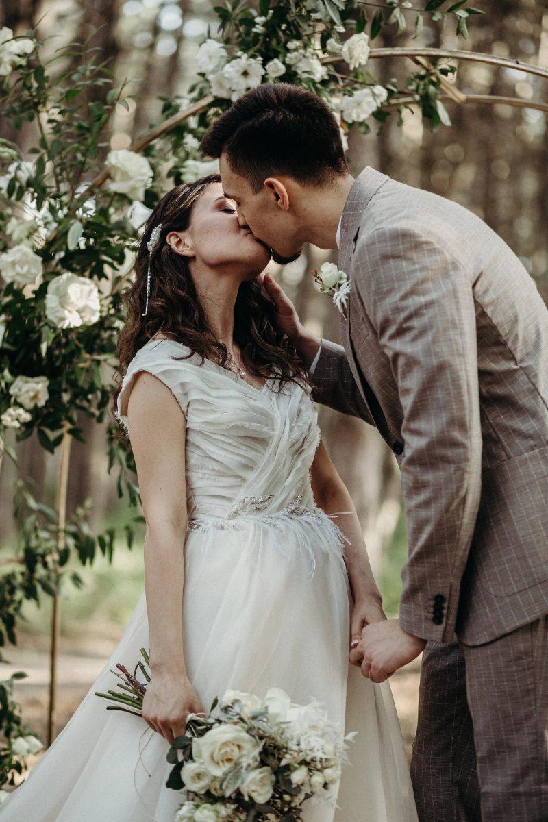 Sergey & Yevgenia — A wedding in the forest photo 43
