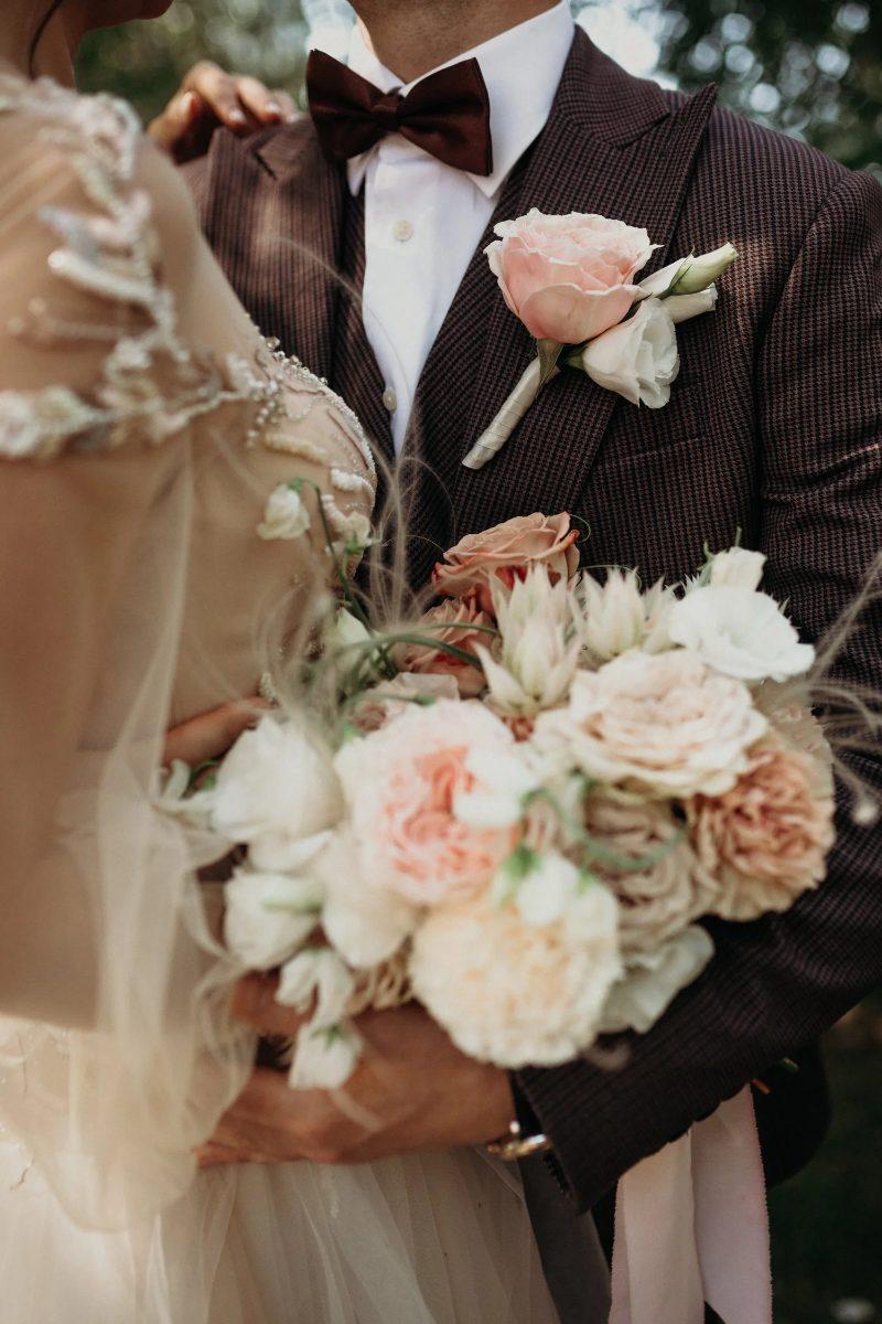 Volodymyr & Julia — A timeless celebration photo 8
