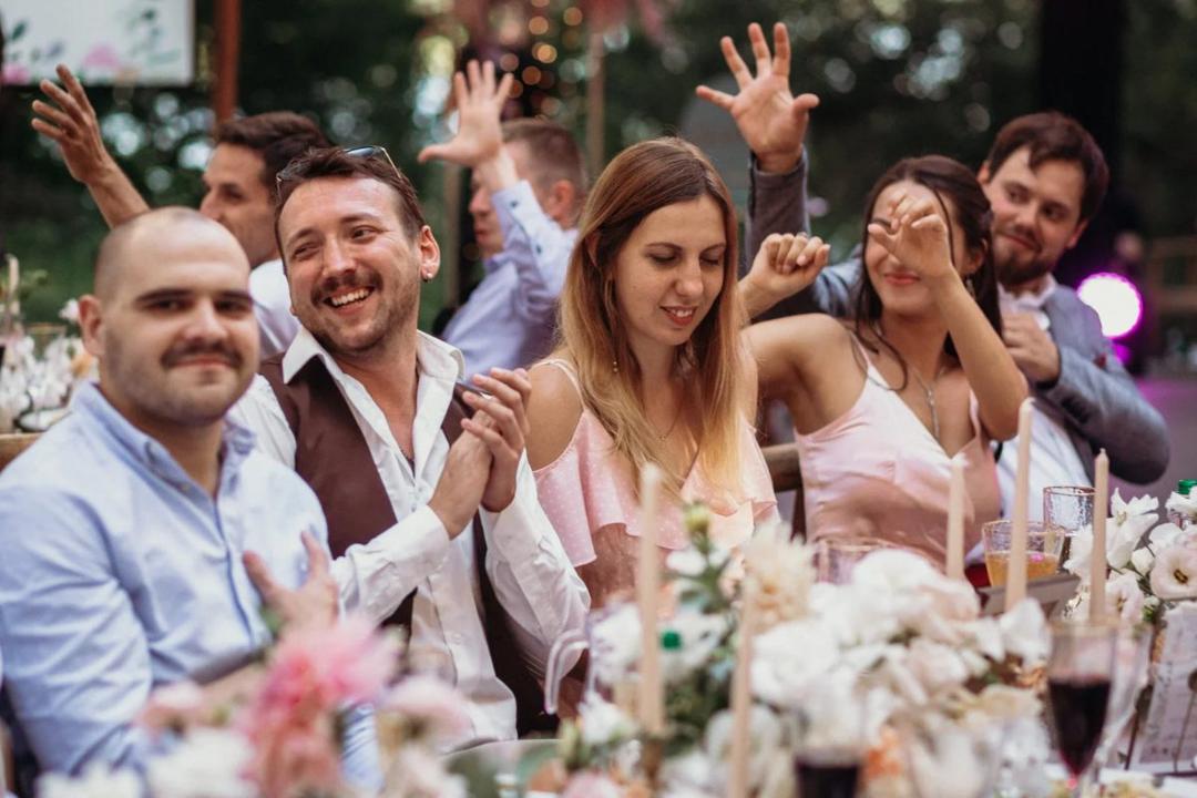 Volodymyr & Julia — A timeless celebration photo 16