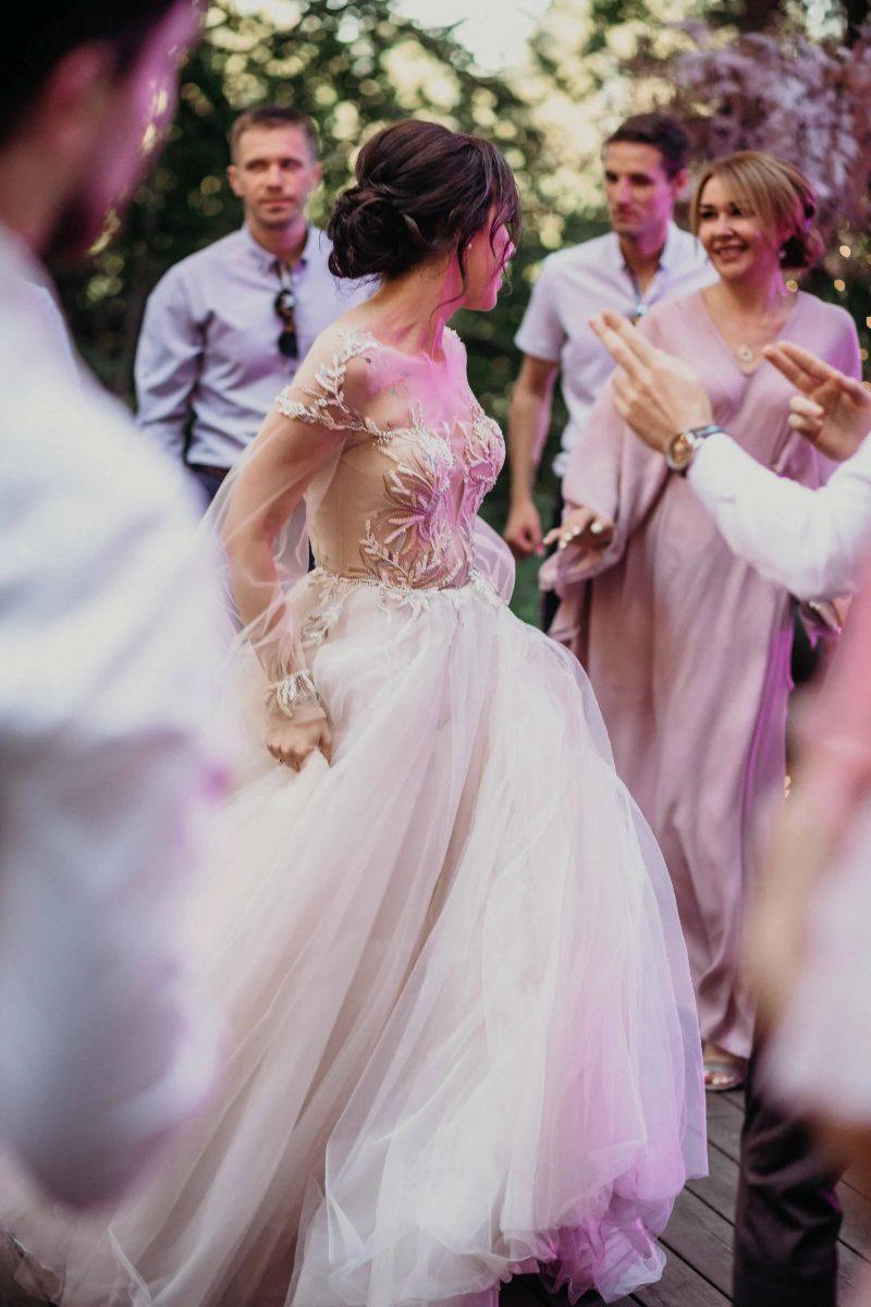 Volodymyr & Julia — A timeless celebration photo 26
